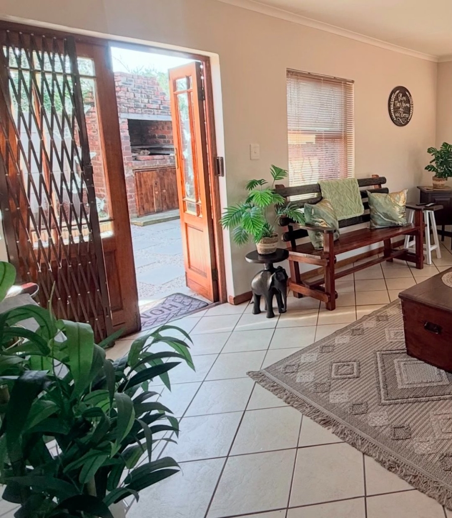 2 Bedroom Property for Sale in Windsor Park Eastern Cape
